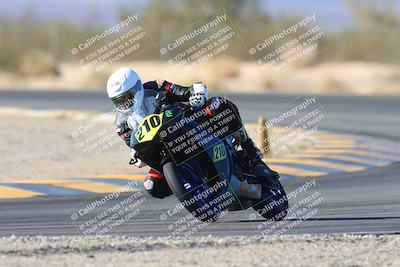 media/Jan-10-2025-CVMA Friday Practice (Fri) [[489e0da257]]/Group 4 and Trackday/Session 5 (Turn 7)/